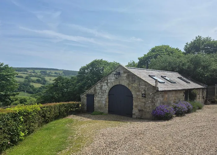 Holiday home Underhill Coach House